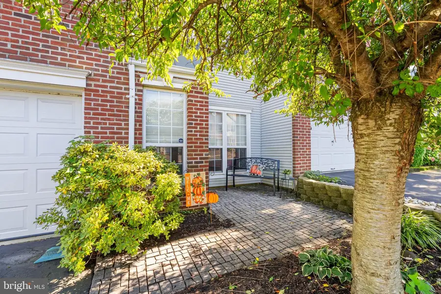 217 Lookout Pl, Wayne, PA 19087 - #2