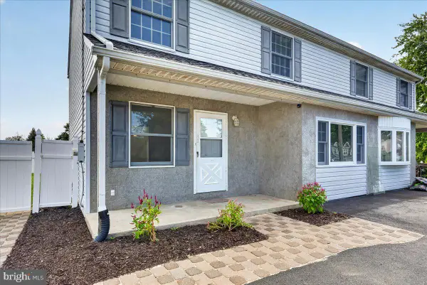 315--a Olive Ave, HORSHAM, PA 19044