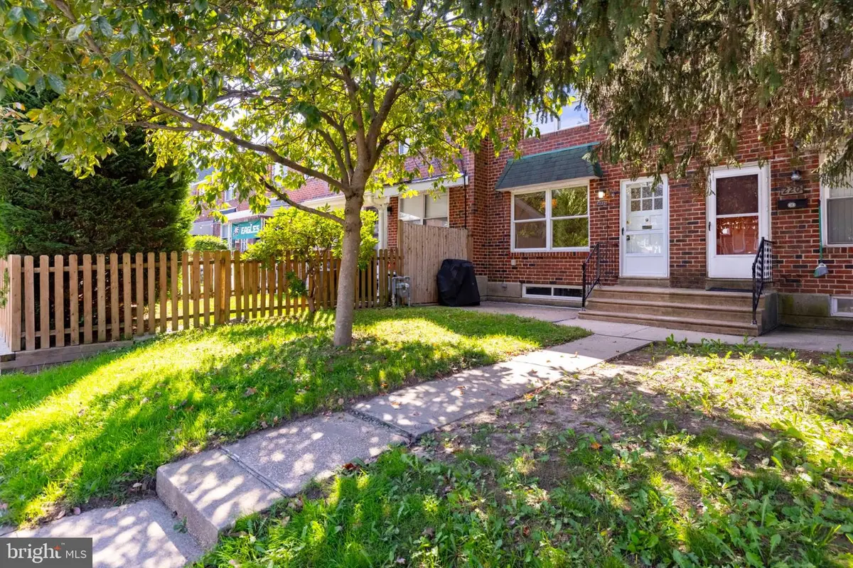 222 E Park Ave, Ambler, PA 19002 - #1