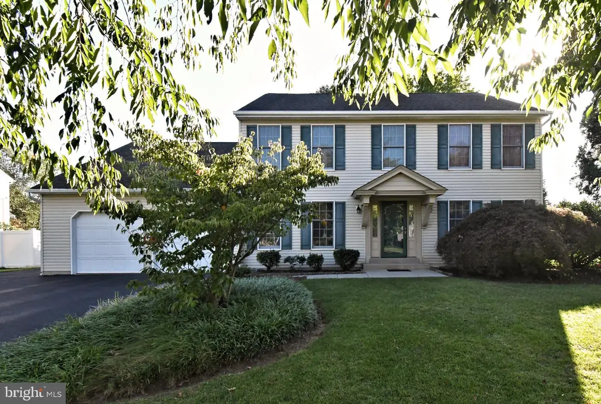 553 Paterno Dr, Harleysville, PA 19438 - #1