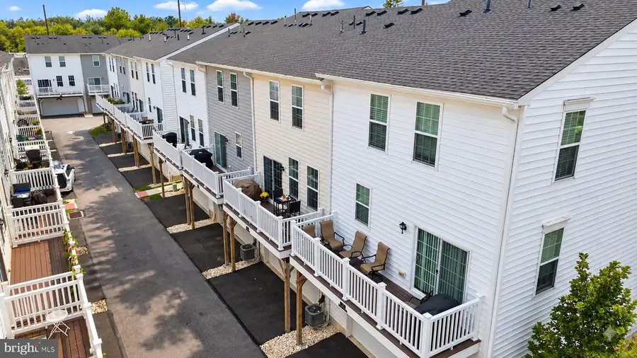 14 Manchester Dr, Hatboro, PA 19040 - #3