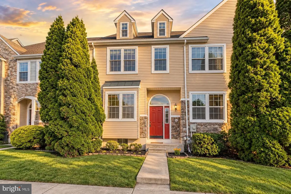 102 Poplar Ct, Collegeville, PA 19426 - #1
