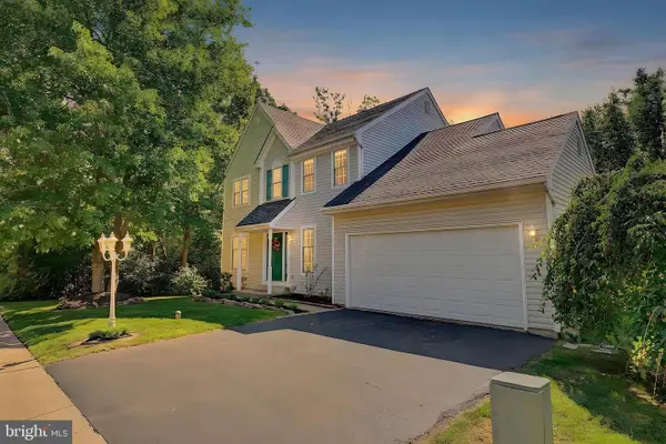 705 Buttonwood Dr, ROYERSFORD, PA 19468