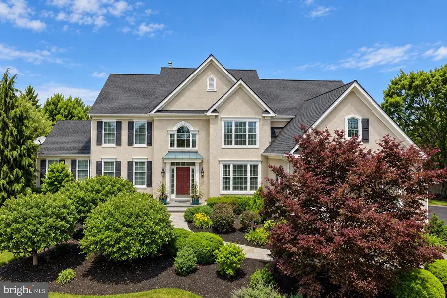 583 Oakmont Dr E, Telford, PA 18969 - #3