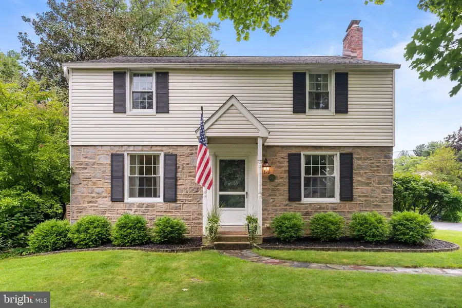 712 Avondale Rd, Glenside, PA 19038 - #2