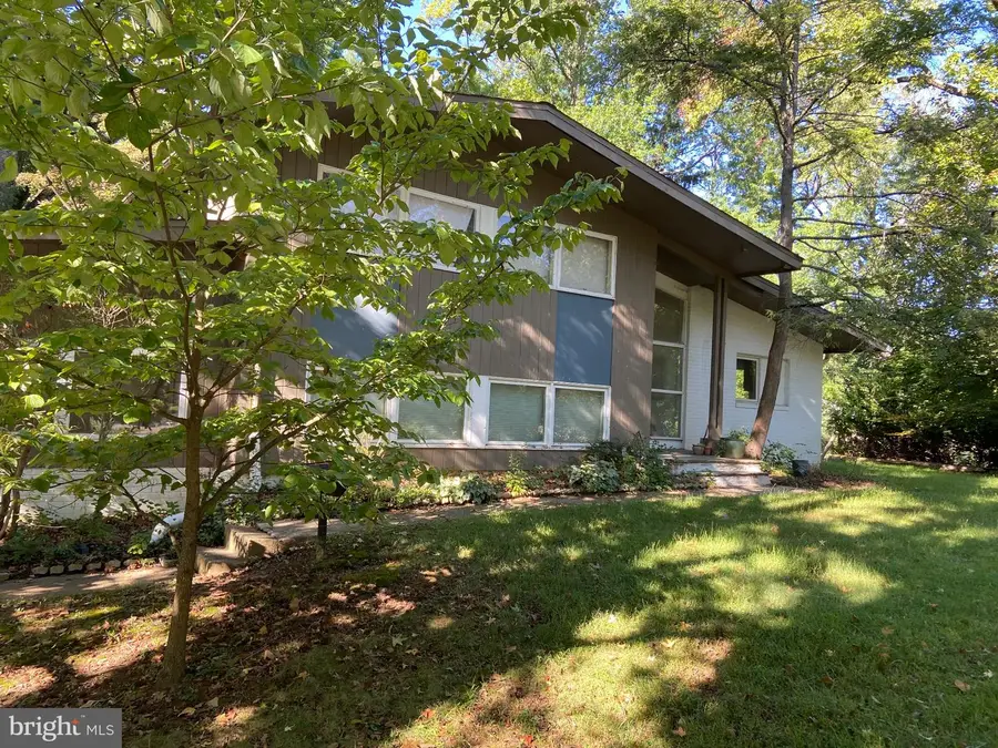 805 Harston Ln, Erdenheim, PA 19038 - #3