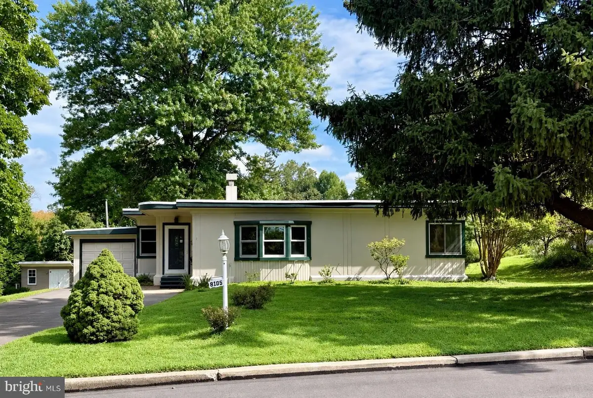 8105 Macarthur Rd, Wyndmoor, PA 19038 - #1