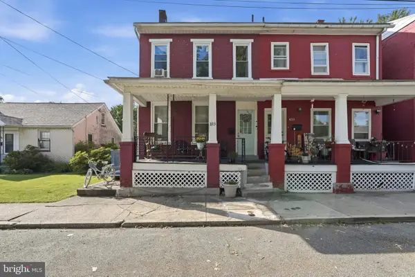833 Monroe Ave, POTTSTOWN, PA 19464
