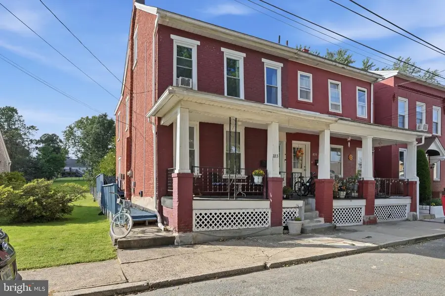 833 Monroe Ave, Pottstown, PA 19464 - #2