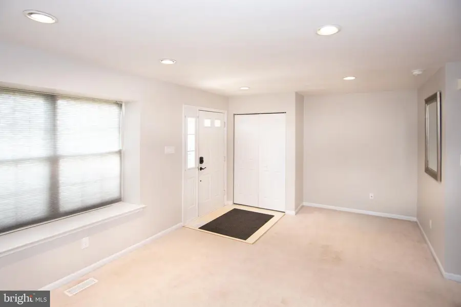 652 Longwood Rd, Collegeville, PA 19426 - #3