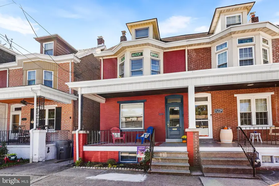 772 Queen St, Pottstown, PA 19464 - #2