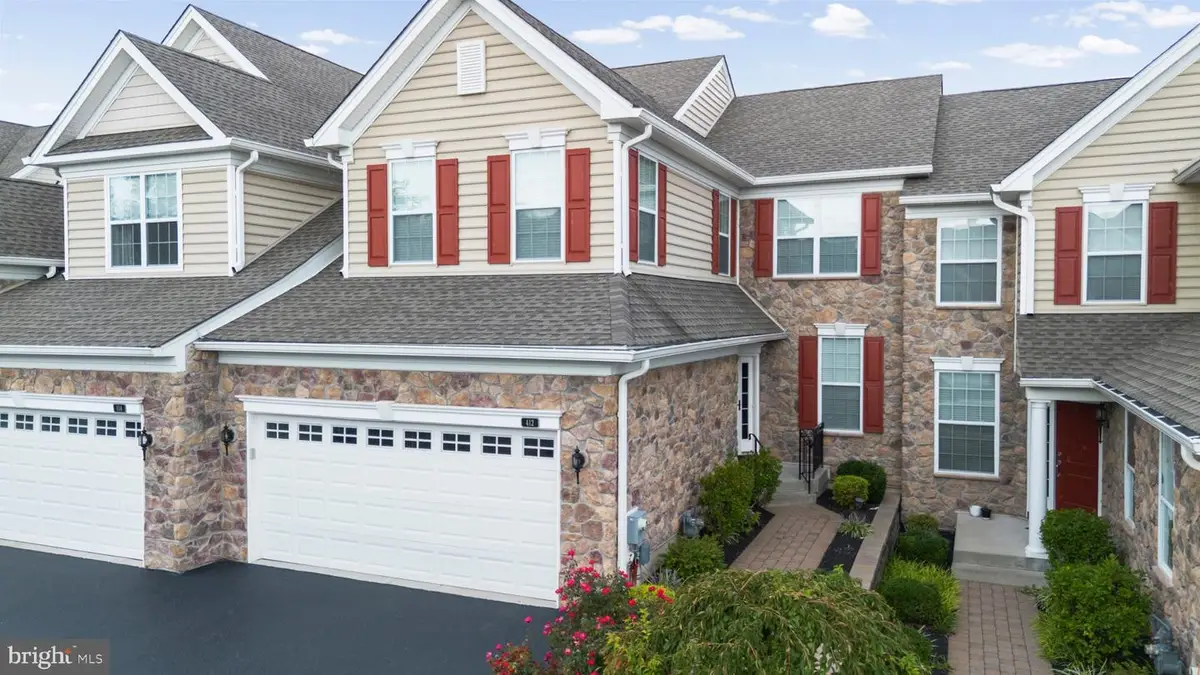 412 Shenandoah Dr, Collegeville, PA 19426 - #1