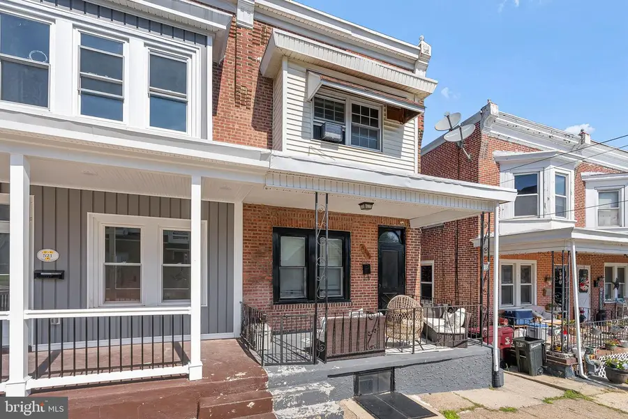 519 Grove St, Bridgeport, PA 19405 - #2