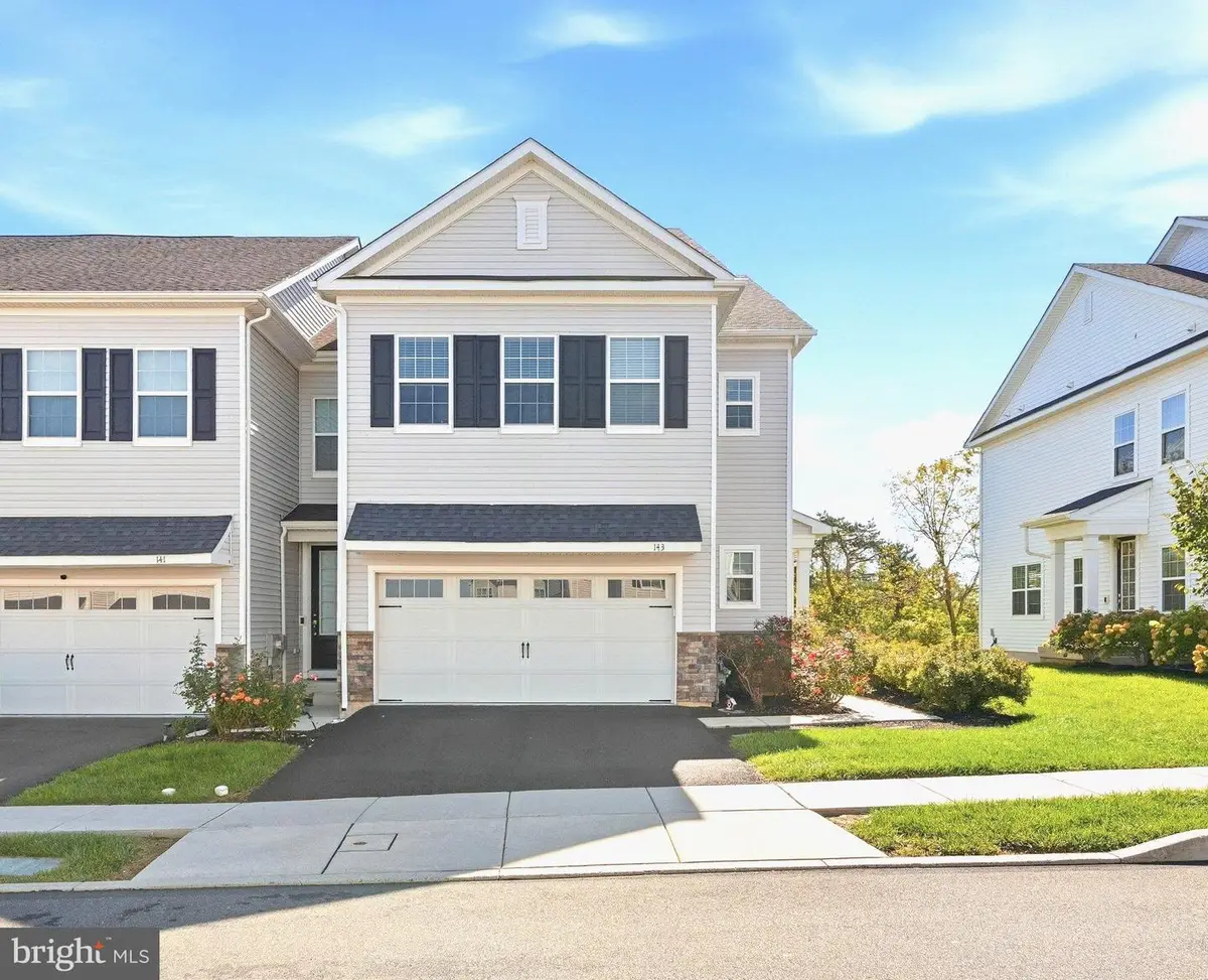 143 Knock Hill Dr, Royersford, PA 19468 - #1
