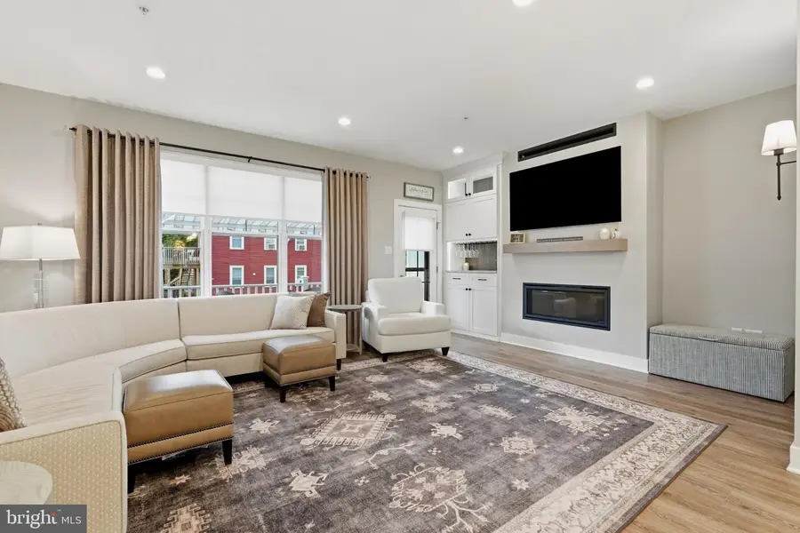 336 Walnut St, Collegeville, PA 19426 - #3
