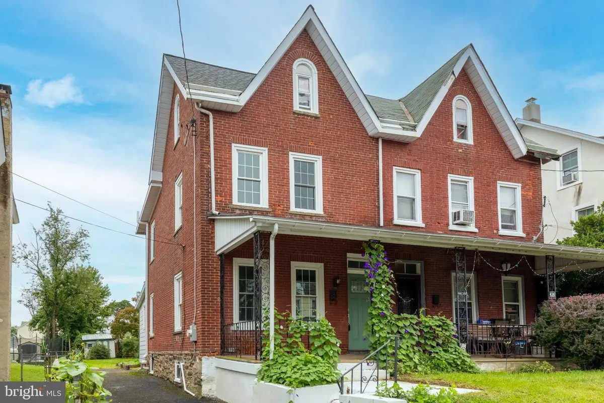 436 Maple St, Jenkintown, PA 19046 - #1