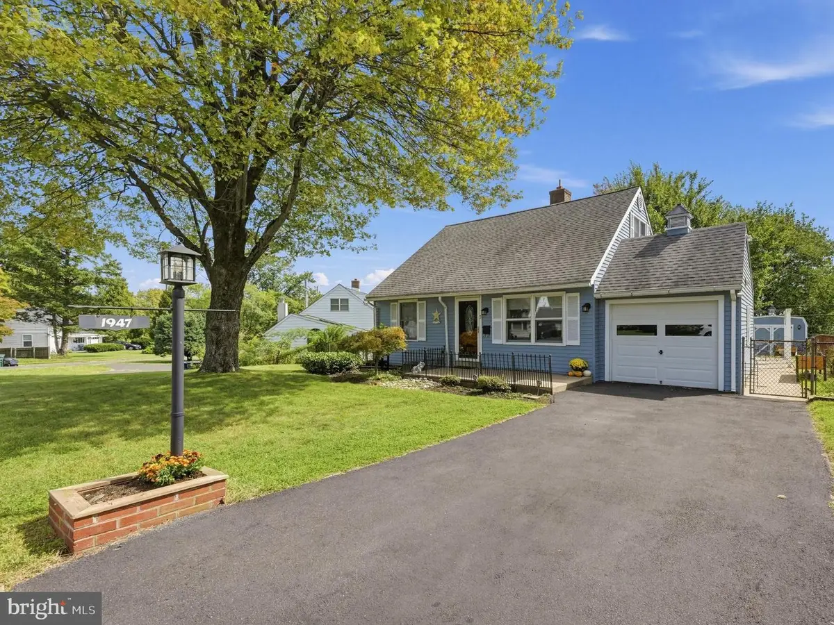 1947 Coolidge Ave, Willow Grove, PA 19090 - #1