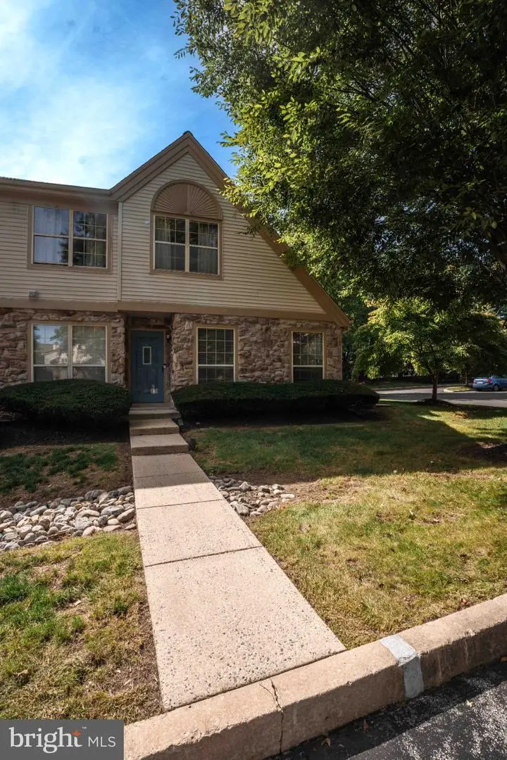 1401 Stratford Ct, Royersford, PA 19468 - #3