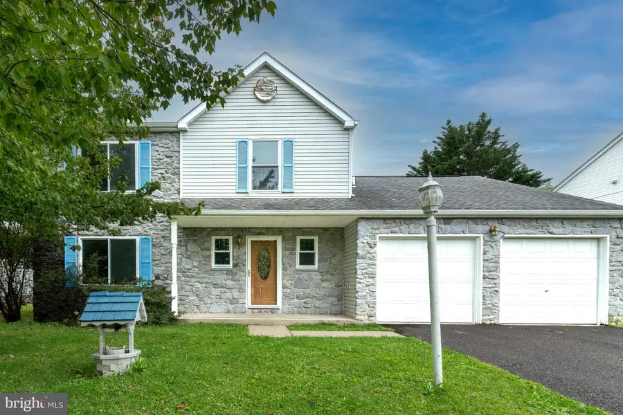616 Jennifer Ln, Gilbertsville, PA 19525 - #2