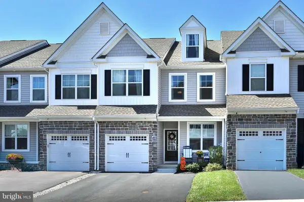 157 Larrabee Way #, ROYERSFORD, PA 19468