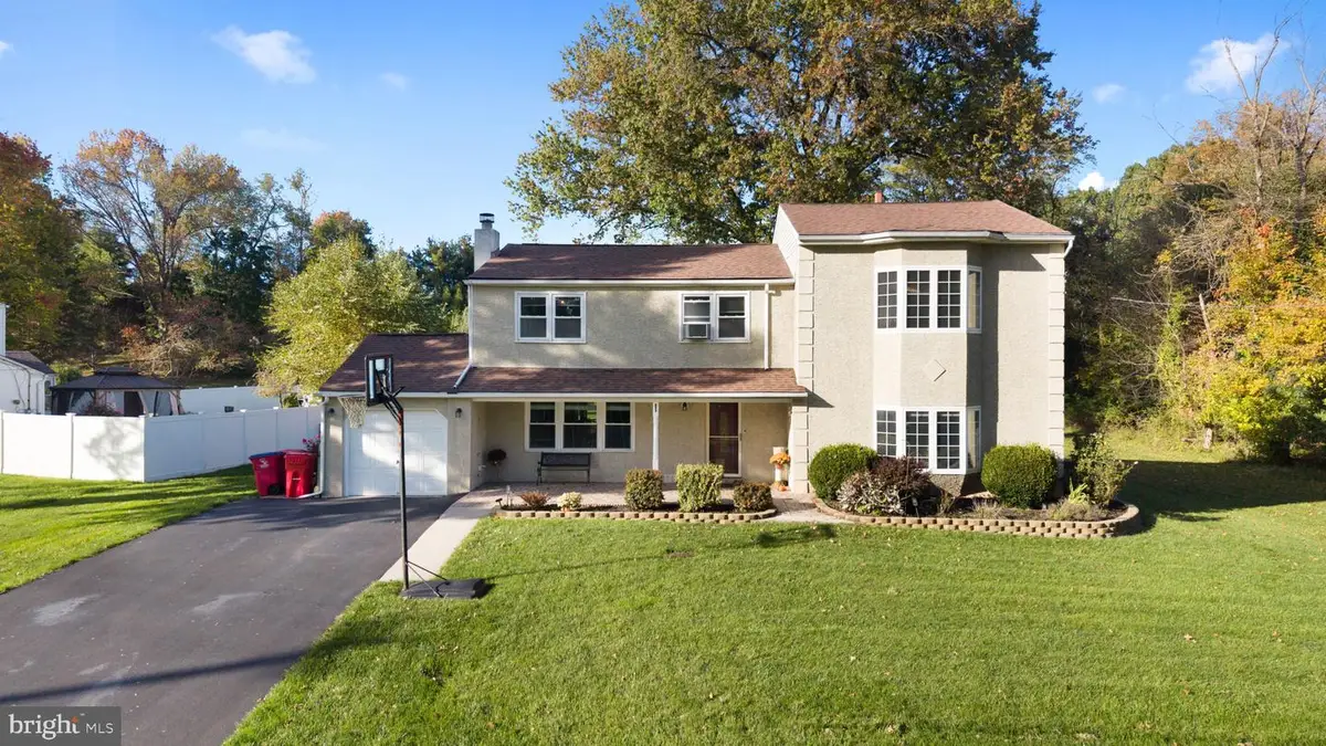 2767 Lantern Ln, Audubon, PA 19403 - #1