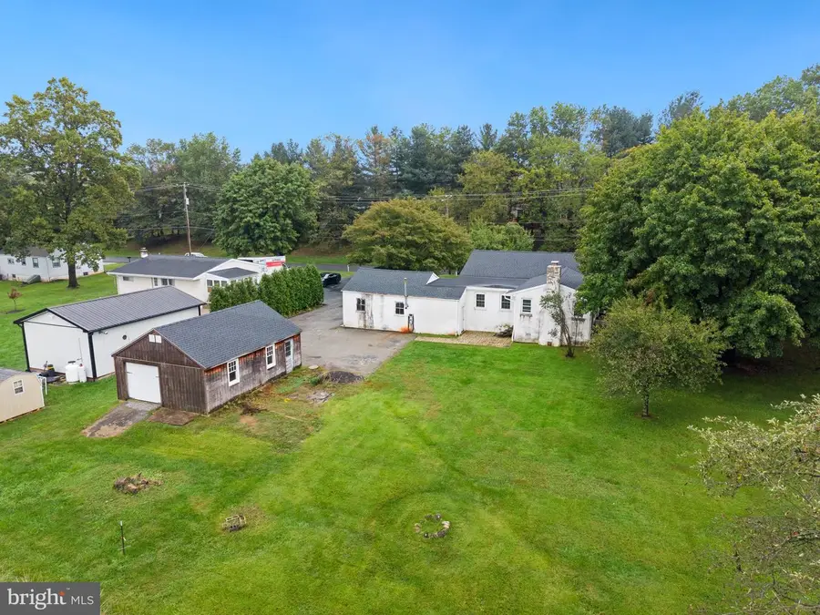 325 E Mount Kirk Ave #, Eagleville, PA 19403 - #3