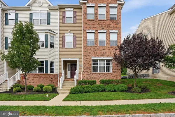 3028 Davenport Way #m123 L, PENNSBURG, PA 18073