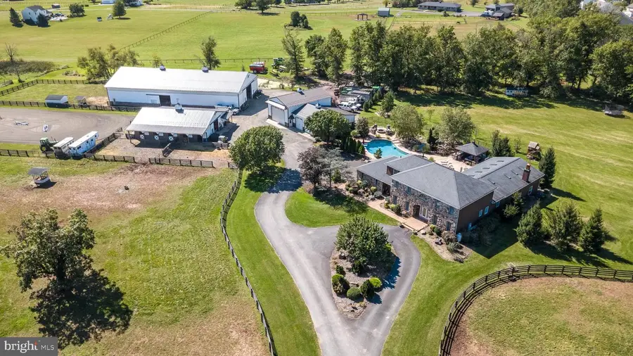 102 Middle Creek Rd #, Gilbertsville, PA 19525 - #2