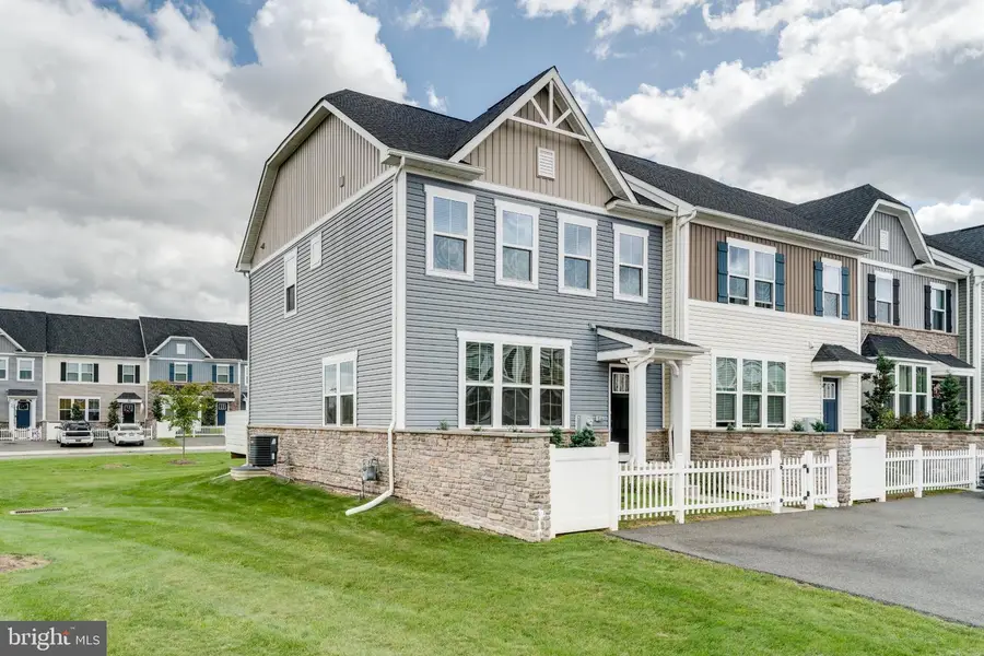 2 Ryan Ct, Gilbertsville, PA 19525 - #2