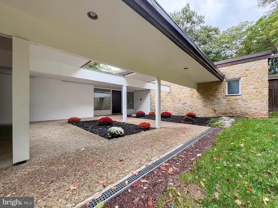 39-41 Fairview Rd, Penn Valley, PA 19072 - #2