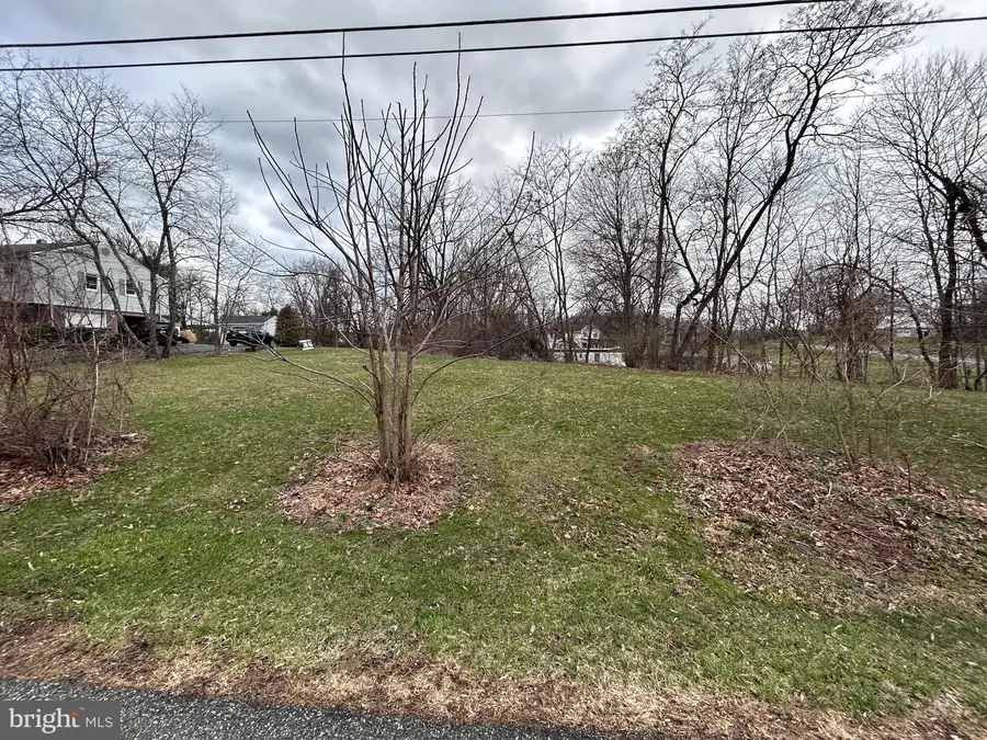 140 Jackson Rd, Gilbertsville, PA 19525 - #3