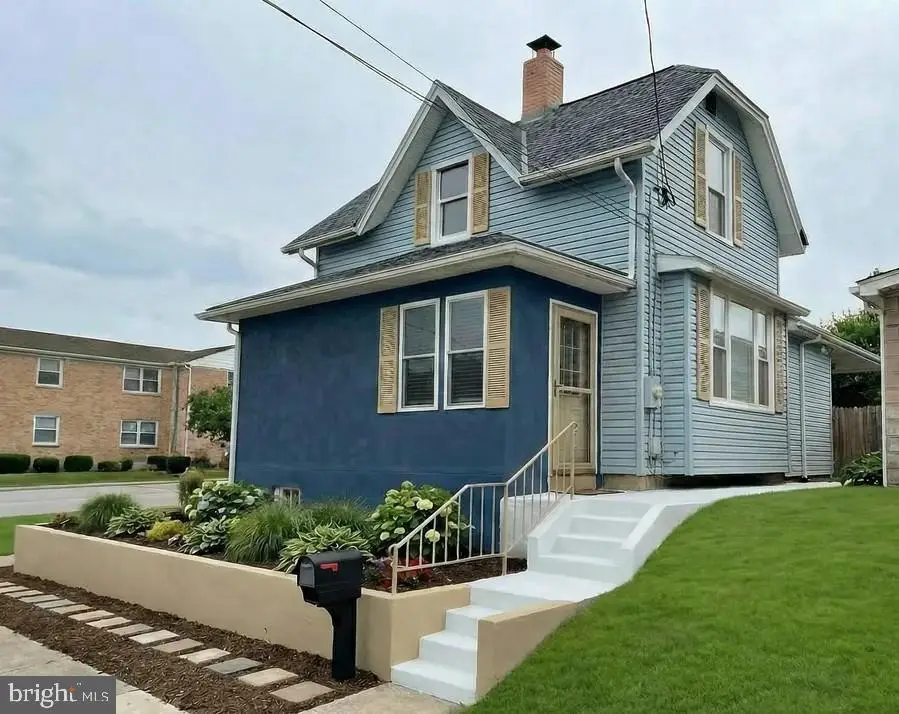 454 Church St, Royersford, PA 19468 - #1