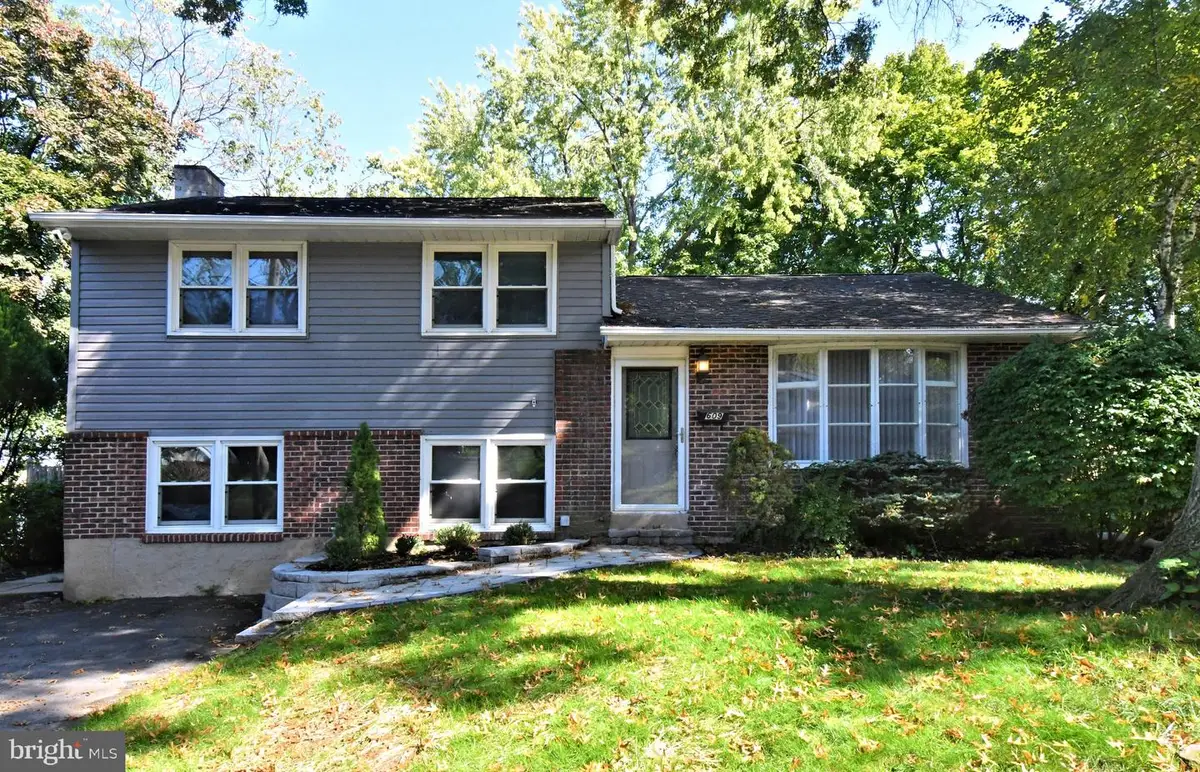609 Mansfield Rd, Willow Grove, PA 19090 - #1