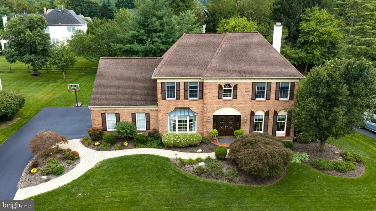 708 Castlewood Dr, Dresher, PA 19025 - #1
