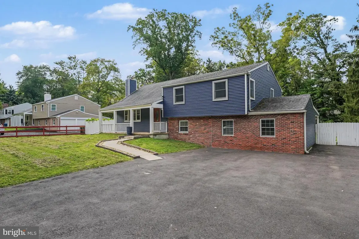 128 County Line Rd, Lansdale, PA 19446 - #1