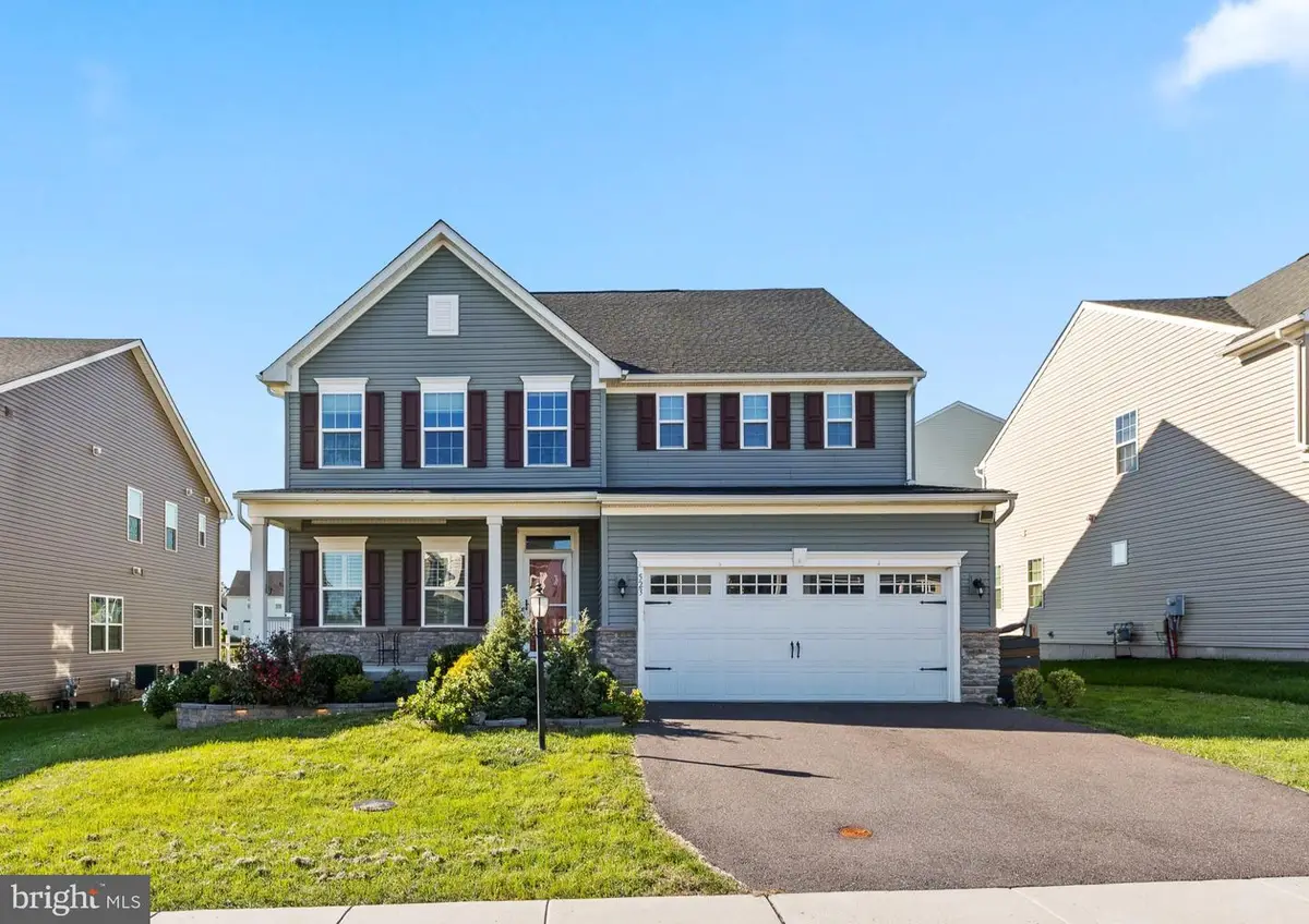 523 Spring Manor Blvd #, Gilbertsville, PA 19525 - #1