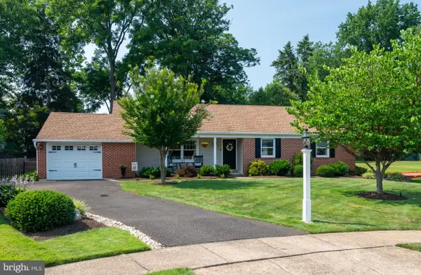 5 Sawtooth Ln #, HATBORO, PA 19040