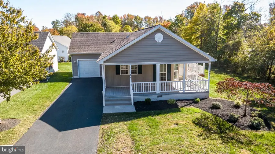 640 Marigold Ln, Blue Bell, PA 19422 - #2