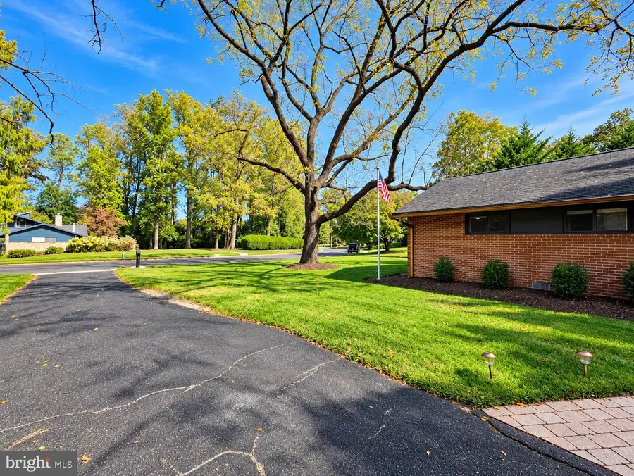 1052 Kingsley Rd #, Jenkintown, PA 19046 - #3