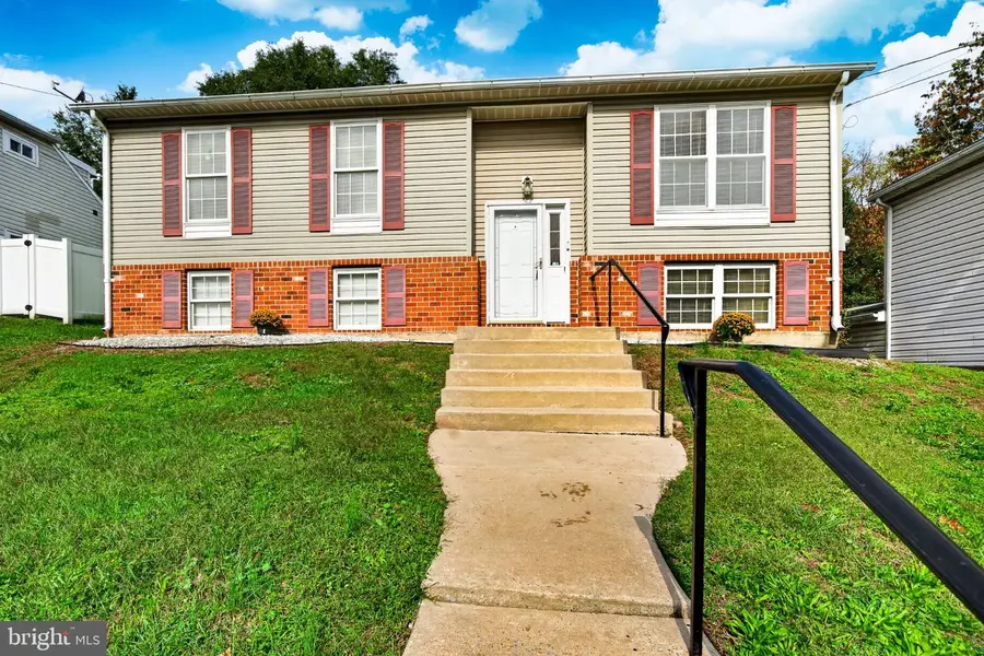 715 Lincoln Ave #, Pottstown, PA 19464 - #2