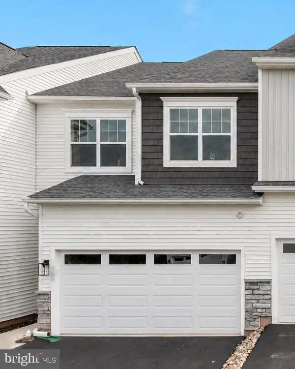 "c" Carlton Sawyer Court, ROYERSFORD, PA 19468