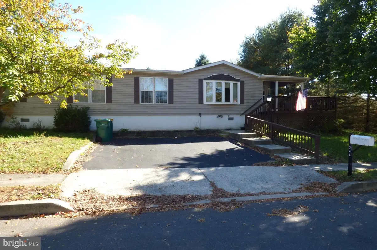 244 W 6th St #, Red Hill, PA 18076 - #1