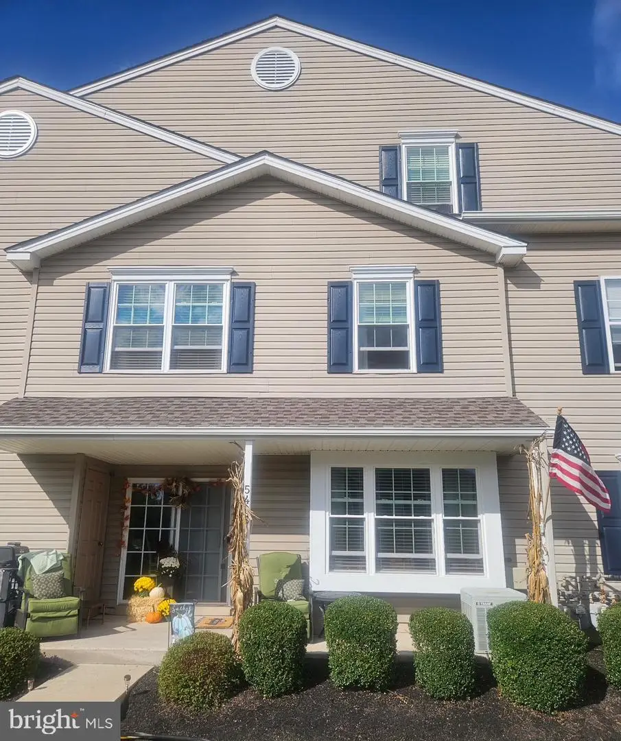 5406 Drawbridge Ct, Royersford, PA 19468 - #1