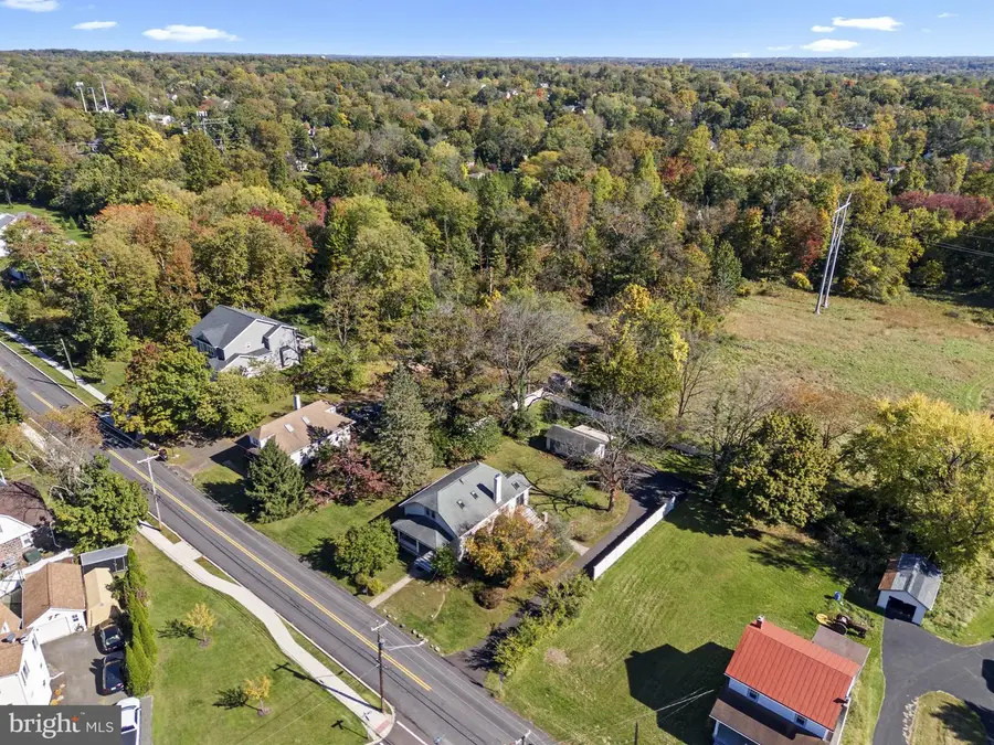 209 W Prospect Ave, North Wales, PA 19454 - #3
