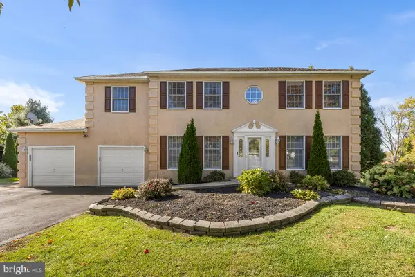 3074 Cowpath Rd, SOUDERTON, PA 18964