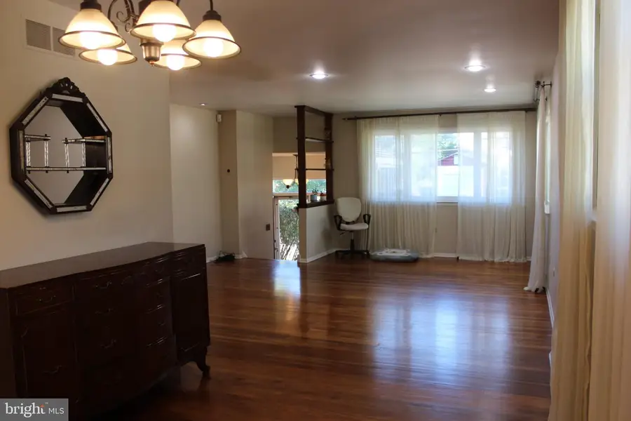 313 Church Rd #, Jenkintown, PA 19046 - #3