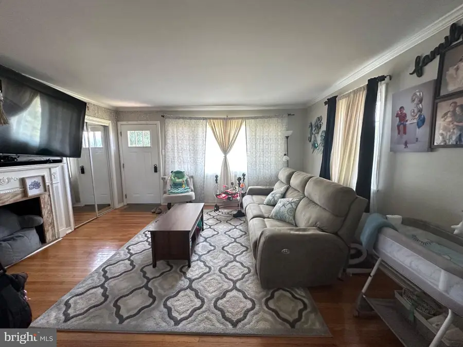605 Exton Rd, Hatboro, PA 19040 - #3