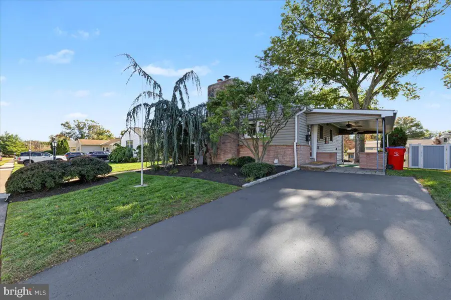 630 Woodland Dr, Pottstown, PA 19464 - #3