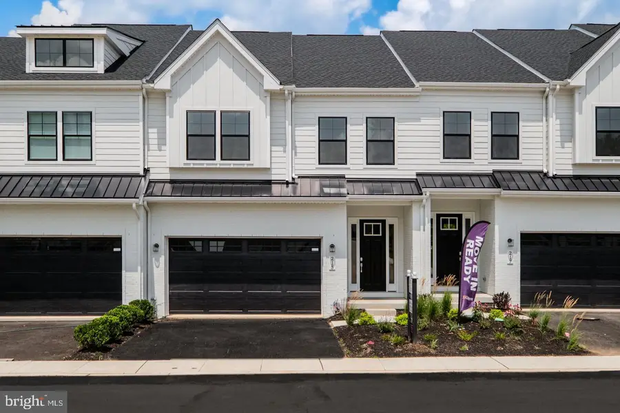 109 River Trail Cir, King Of Prussia, PA 19406 - #2