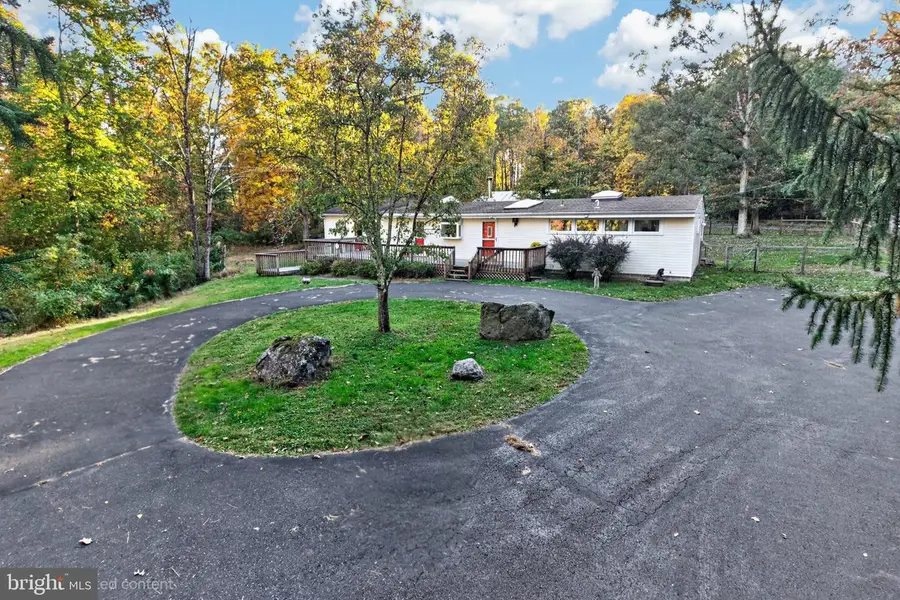 3506 Salford Station Rd #, Perkiomenville, PA 18074 - #2